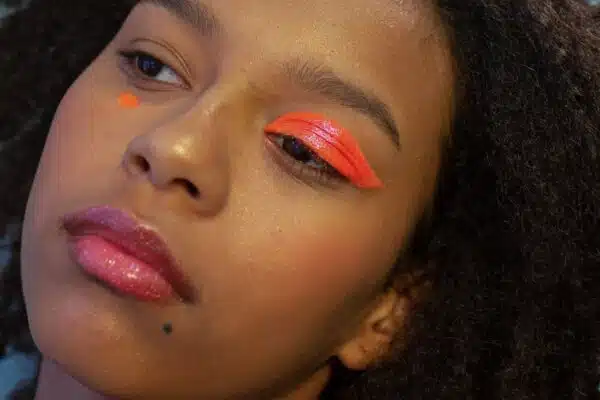Sublimez votre tenue grâce aux styles de maquillage incontournables