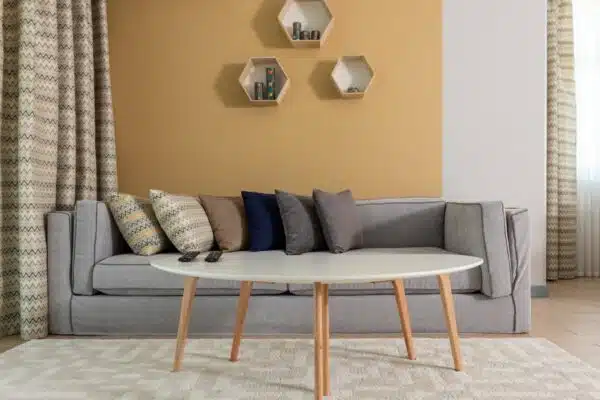 Découvrez les couleurs incontournables de la saison pour sublimer votre garde-robe !
