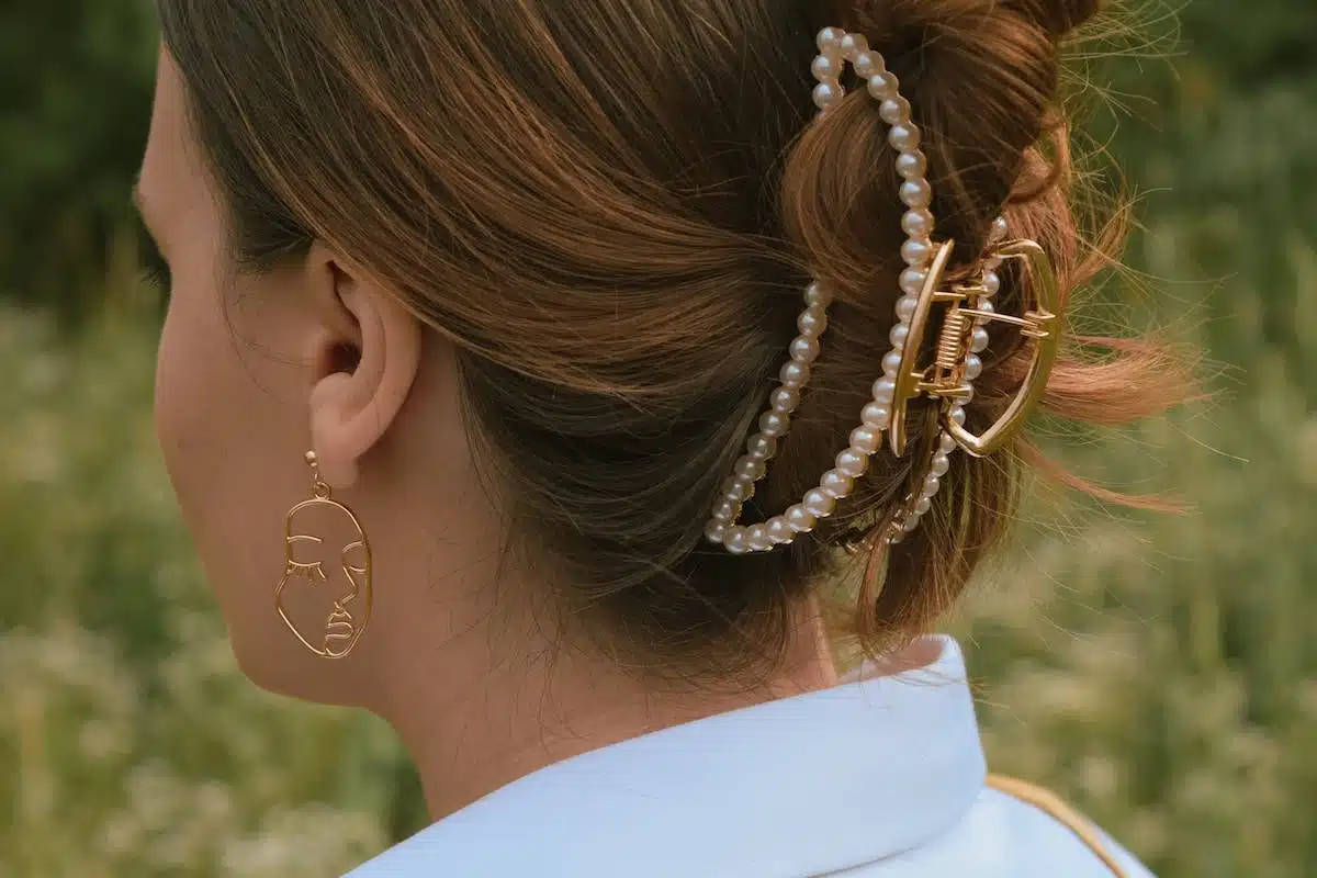 Donnez du style à votre coiffure : découvrez les accessoires originaux pour cheveux