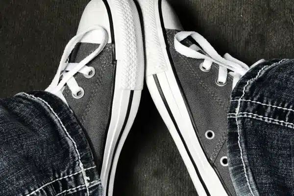 À la mode et confortables : Les sneakers, l’évolution d’un phénomène