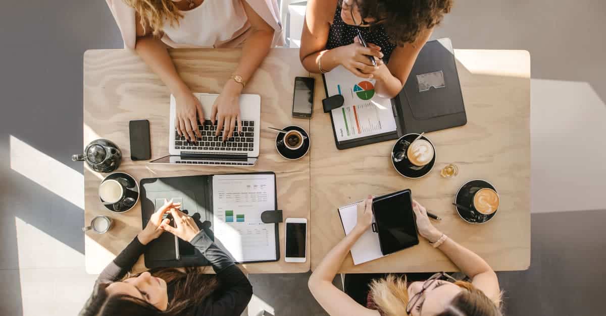 Découvrez 5 marques éthiques pour adopter une mode plus responsable